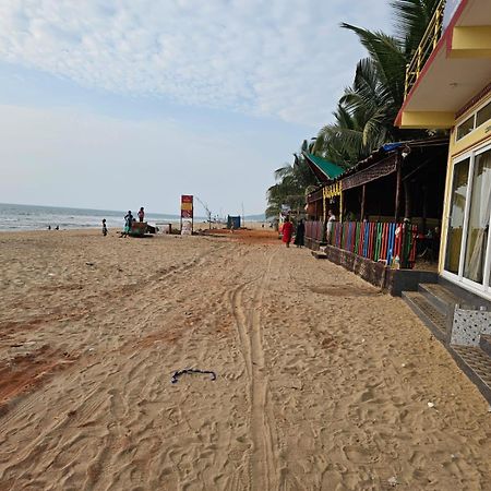 Livin Waves Beach Stay And Cafe Gokarna  Dış mekan fotoğraf